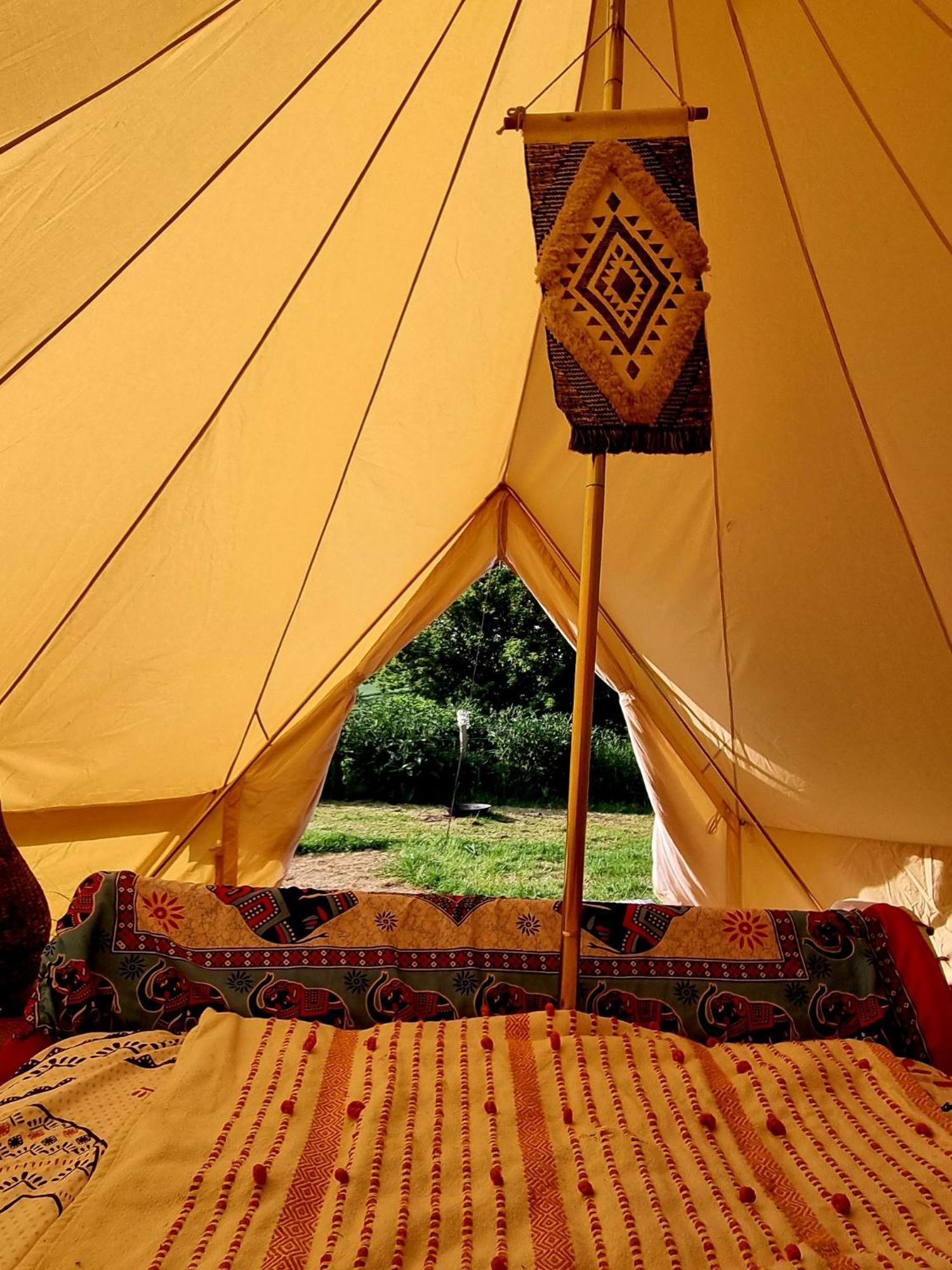 Secret Garden Glamping African Themed Tent Newark-on-Trent (Nottinghamshire) Exterior foto