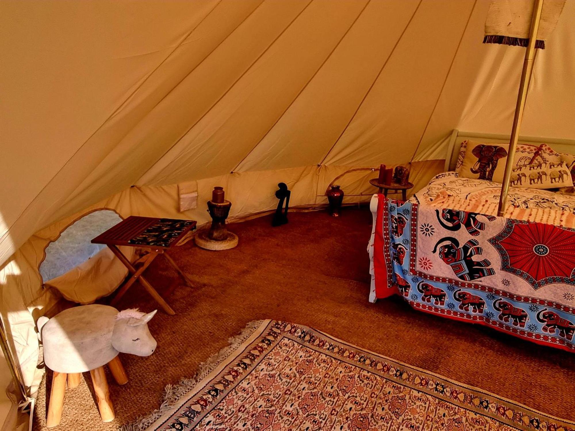 Secret Garden Glamping African Themed Tent Newark-on-Trent (Nottinghamshire) Exterior foto